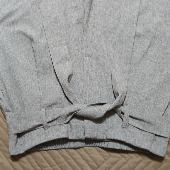 Streetwear Society Light Grey Pants, Light weight material, Medium, Like New - Picture 4 of 6